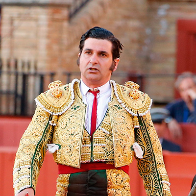 torero Morante de la Puebla - crónica 1 mayo 2025 La Maestranza